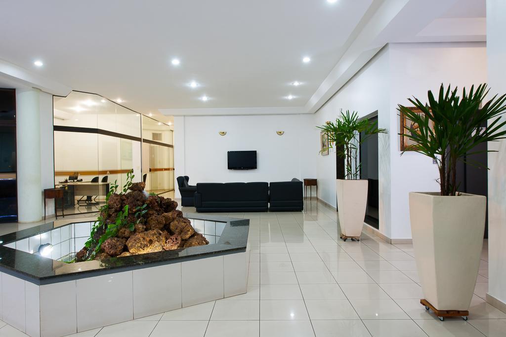 Carlton Plaza Hotel Uberlândia Zewnętrze zdjęcie
