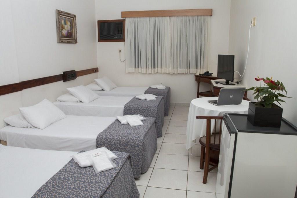 Carlton Plaza Hotel Uberlândia Zewnętrze zdjęcie