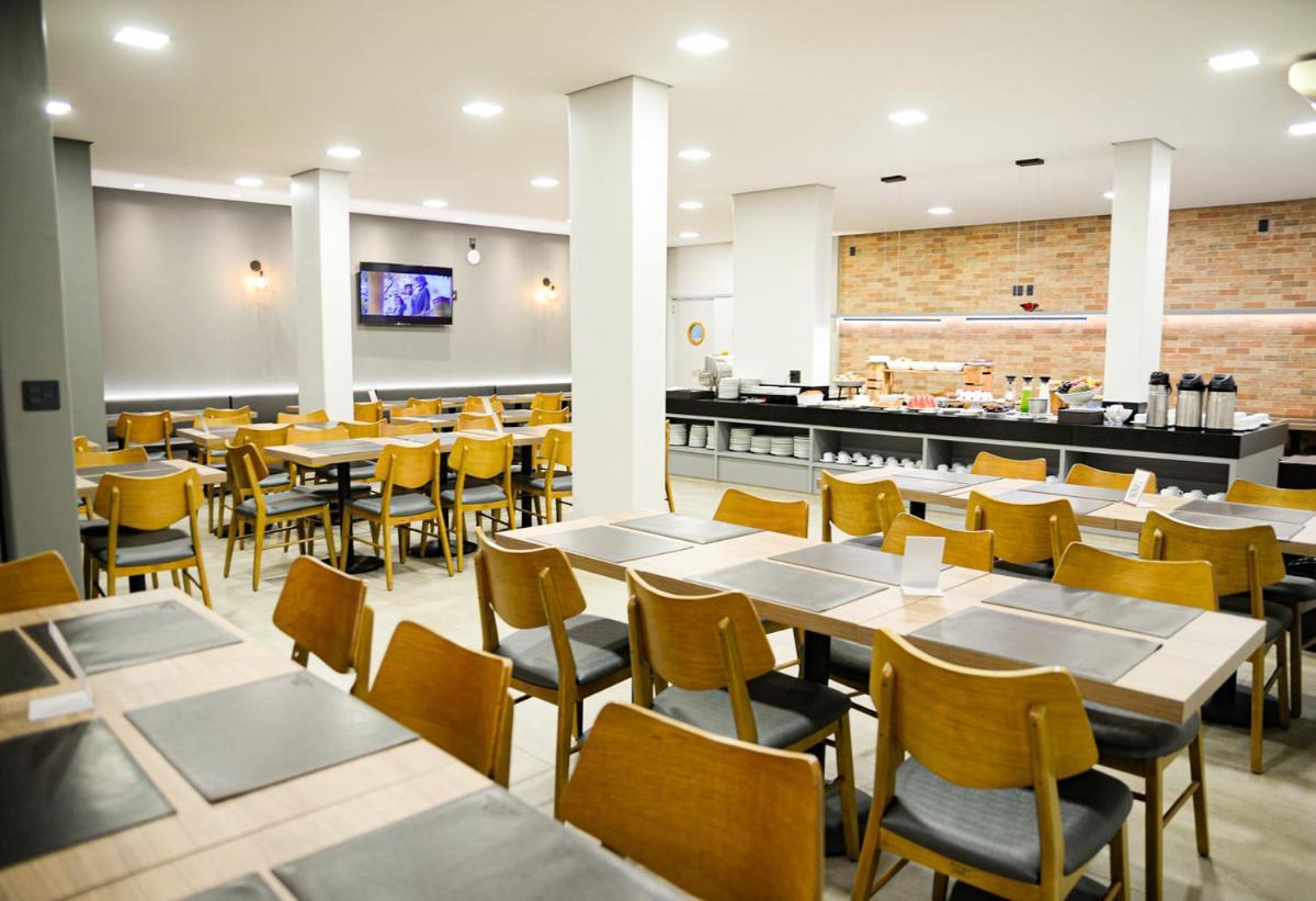 Carlton Plaza Hotel Uberlândia Zewnętrze zdjęcie