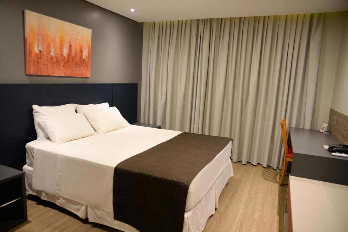Carlton Plaza Hotel Uberlândia Zewnętrze zdjęcie