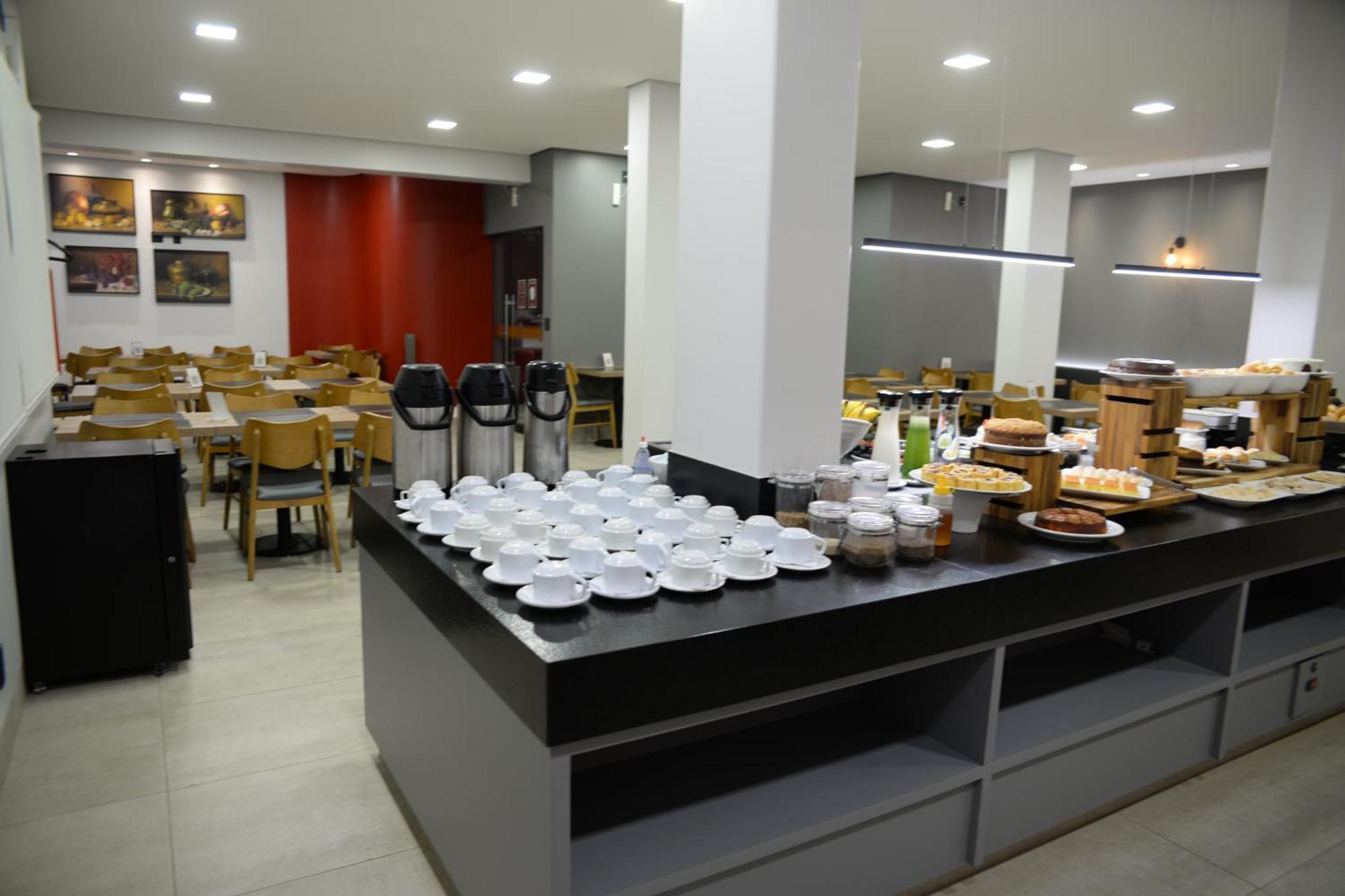 Carlton Plaza Hotel Uberlândia Zewnętrze zdjęcie